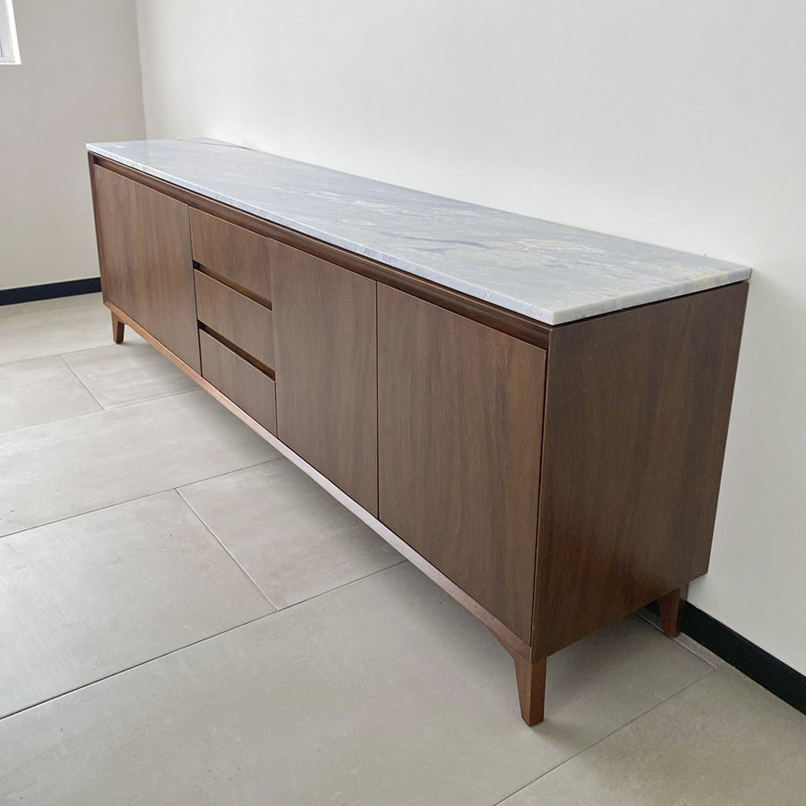 CREDENZA DANIELA
