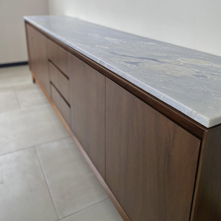 CREDENZA DANIELA