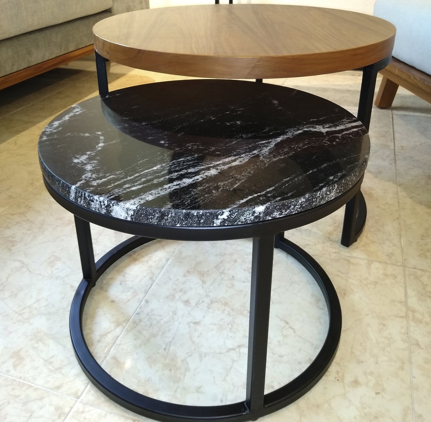 Mesa central Black Wood