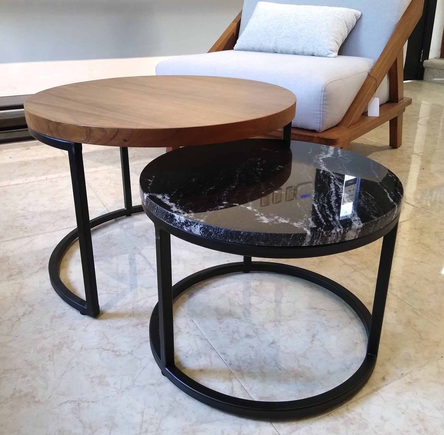 Mesa central Black Wood