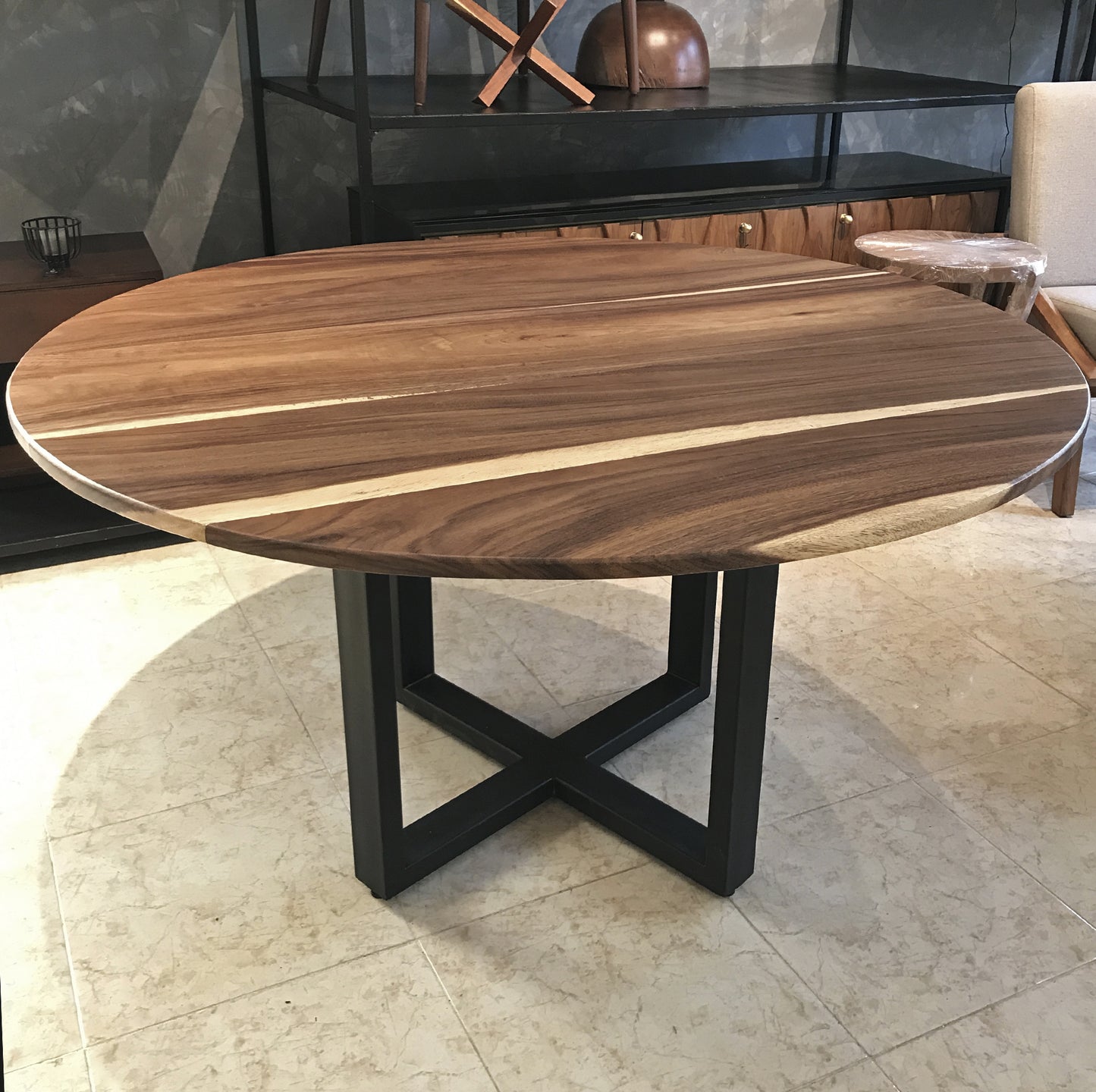 MESA STELLA